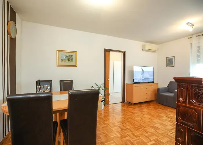 Apartment Bulevar